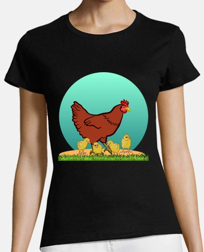 T-shirt chicken with chicks