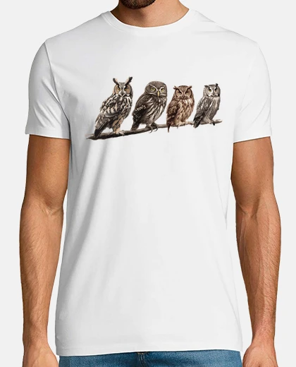 Tee-shirt chouettes chouette sur une branche