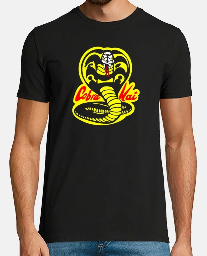 Camiseta Cobra Mai de Karate Kid