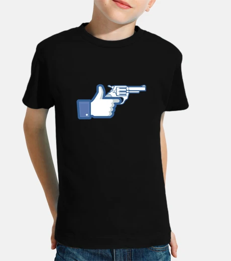 Ropa como una pistola, facebook como