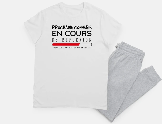 Pyjama connerie en cours de reflexion