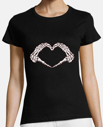 Playera Corazón Manos Esqueleto Halloween