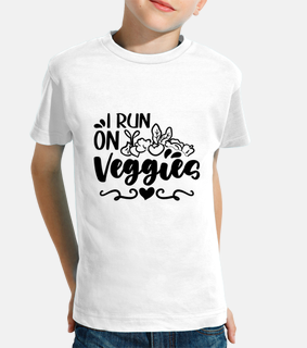 Corro con verdure mangiando sano vegano