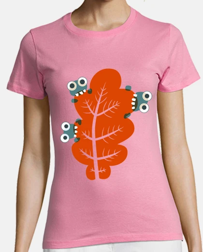 Playera Cute Bugs Eat Autumn Leaves