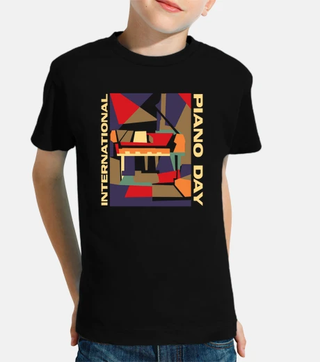 Ropa dia internacional del piano