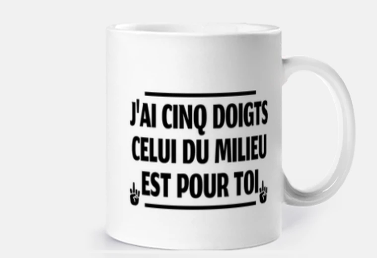 Mug doigt du milieu
