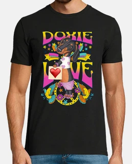 doxie mignon teckel coloré avec love
