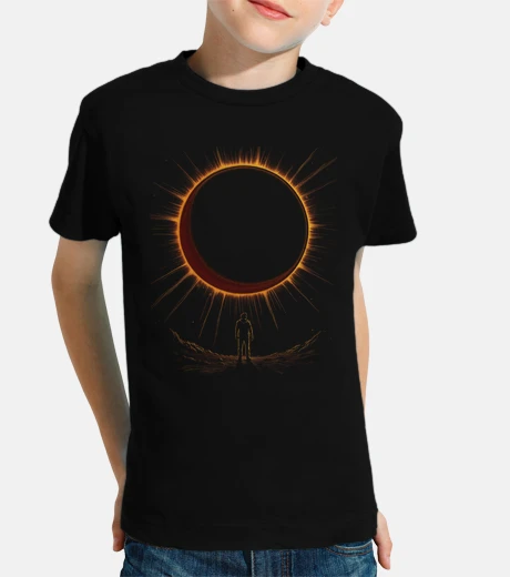 Ropa eclipse man looking at sun moon