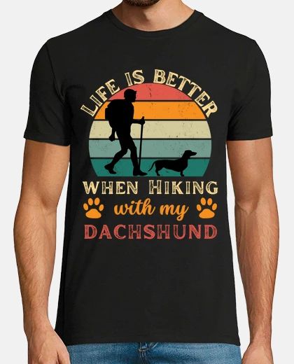 T-shirt escursionismo con bassotto retrò