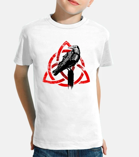 Ropa esqueleto cuervo y triquetra