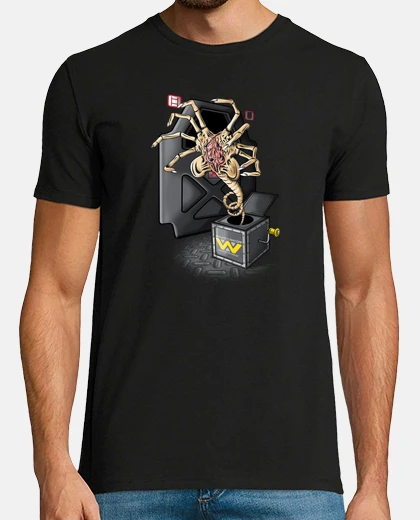 Tee-shirt facehugger dans la boîte