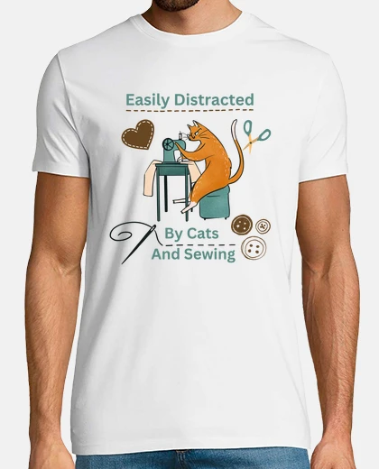 T-shirt facilmente distratto dai gatti e dal cu