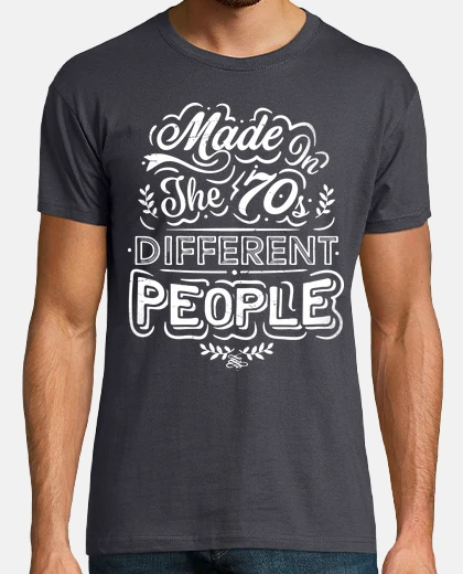 Tee-shirt fait dans les années 70 différentes people