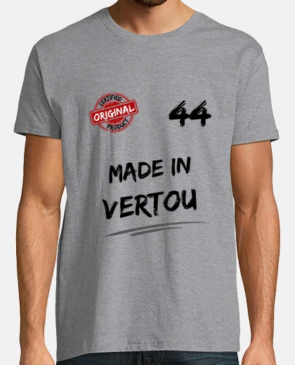 T-shirt fatto in verticale