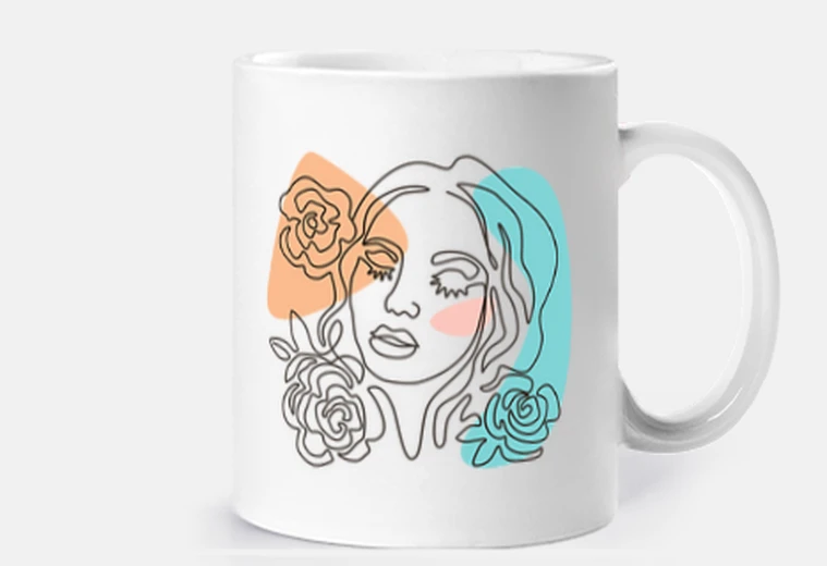 Mug femme avec des roses aux yeux fermés, nouvelle mode féminine , 