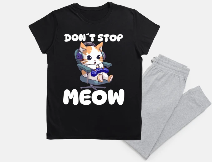 Pyjama for cat lovers and gamers