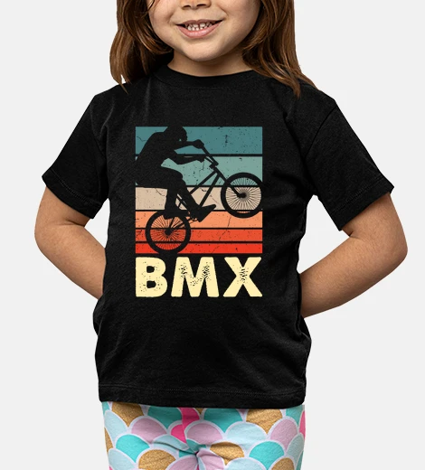Vêtements freestyle de coureurs de bmx en détress
