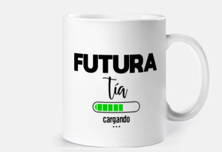 Taza Futura tía cargando