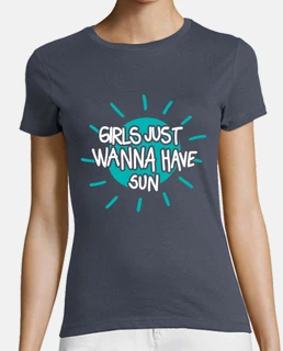 Girls just wanna have sun