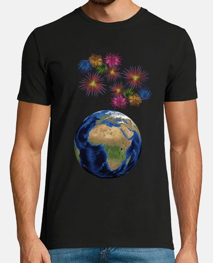 Camiseta globo terraqueo con fuegos artificiales