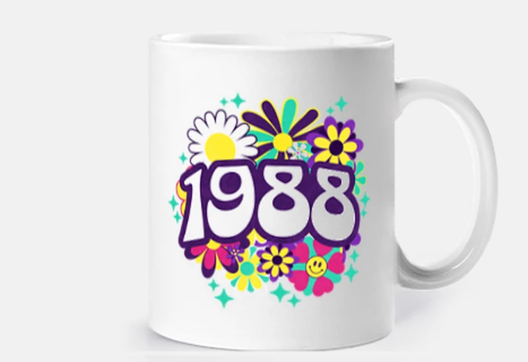 Cup Groovy Retro 1988 Woman 35th Birthday
