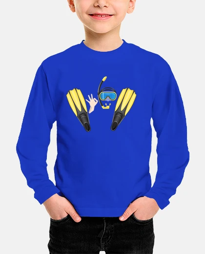Kids happy diver