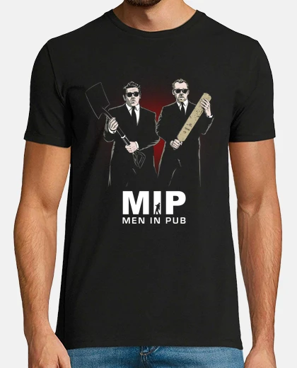 Tee-shirt hommes dans un pub