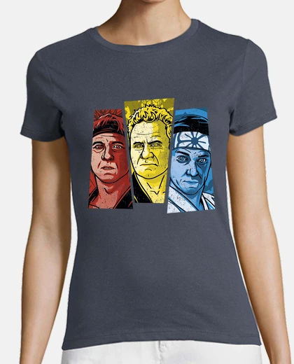 T-shirt i tre sensi sono consumati
