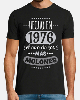 indeed in 1976 the year of the most molones
