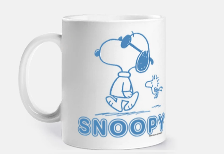 Taza Joe Cool y Woodstock Snoopy