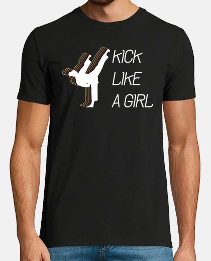 Tee-shirt kick karate