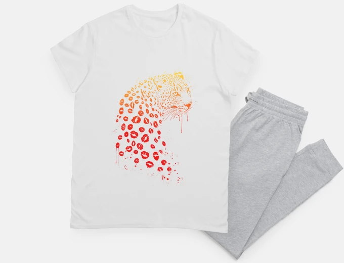 Pyjama kiss me