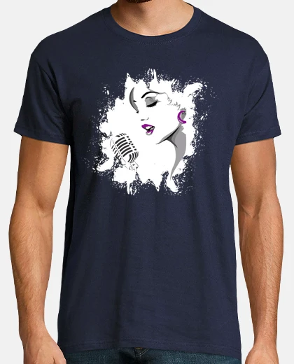 Camiseta la cara de una mujer que canta en un microfono