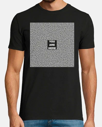 T-shirt labirinto you are qui - geek