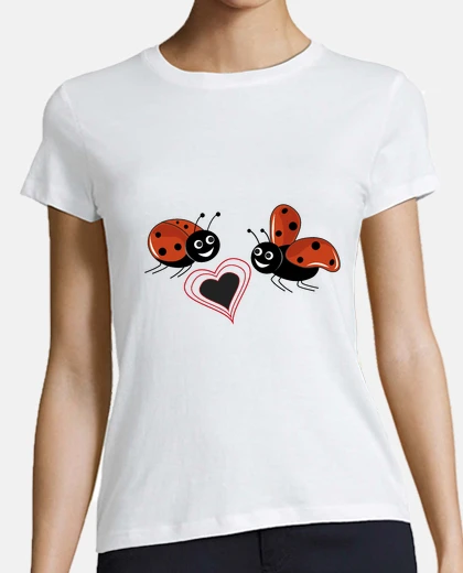 Tee-shirt ladybird avec le coeur