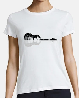 lago con guitarra reflejo rockin
