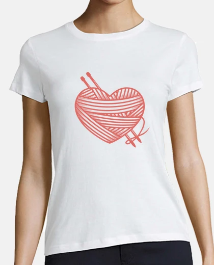 T-shirt lana amoree hand d raw n clothes