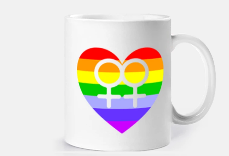 Cup lesbian girl love