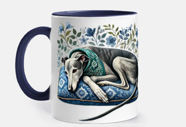 Mug levrier gris coucher sur un coussin personnalisé tasse café thé infusion tisane matcha croissants 
