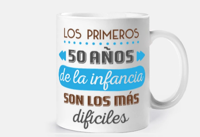 Taza Los Primeros 50 Años de la Infancia