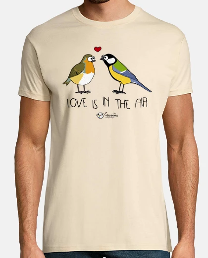 Tee-shirt love est dans l&#39;air, arrière-plans clairs cadeau saint valentin pour lui