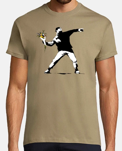 Camiseta Love is in the Air - Flower Thrower - Banksy