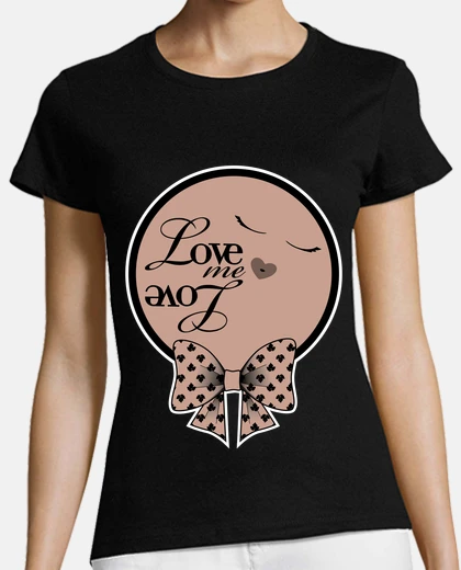 Tee-shirt love logo de cravate