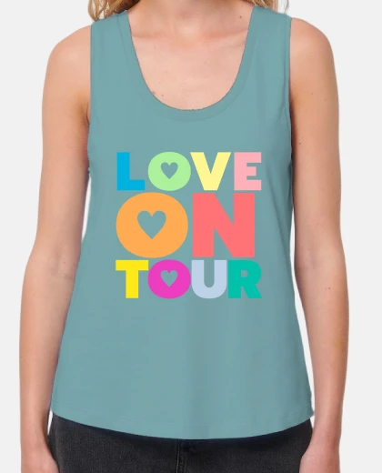 Camiseta LOVE ON 