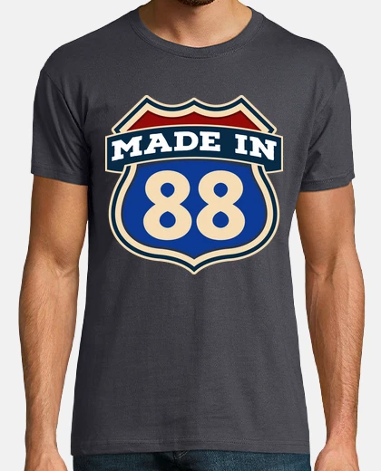 T-shirt made in 88 born in 1988 sign usa gift birthday