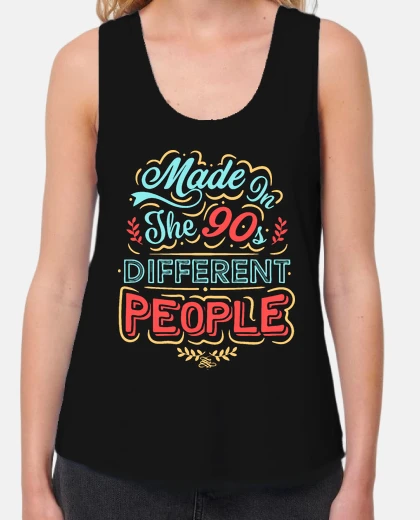 Camiseta Made In The 90s Different People
