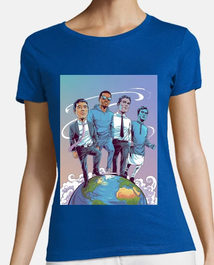 Playera man on planet earth