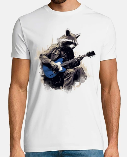 Camiseta mapache guitarrista personalizable