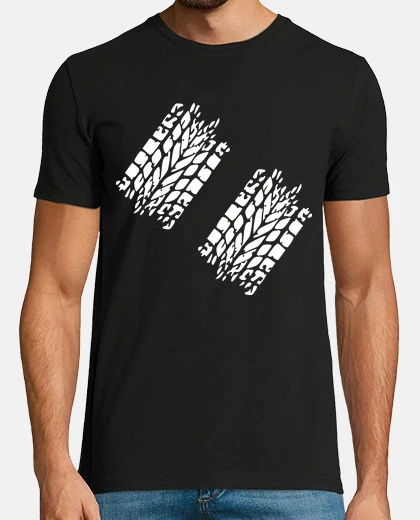 Camiseta marcas de neumáticos