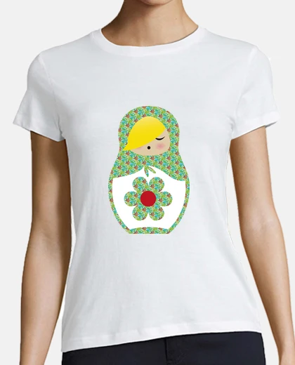 Playera Matryoshka Estampada